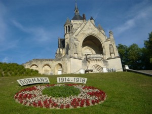 Fleurissement de Dormans, été 2014, Mémorial des Batailles de la Marne