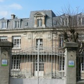 L’entrée par la rue du général Leclerc