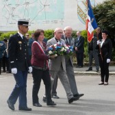 Le dépôt de gerbe du 8 mai