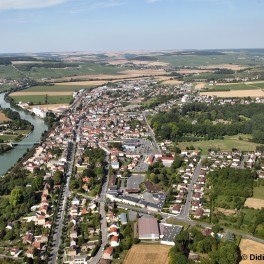 Vue aérienne de Dormans - Didier Tatin