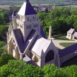 Le Mémorial de Dormans vu par un drone