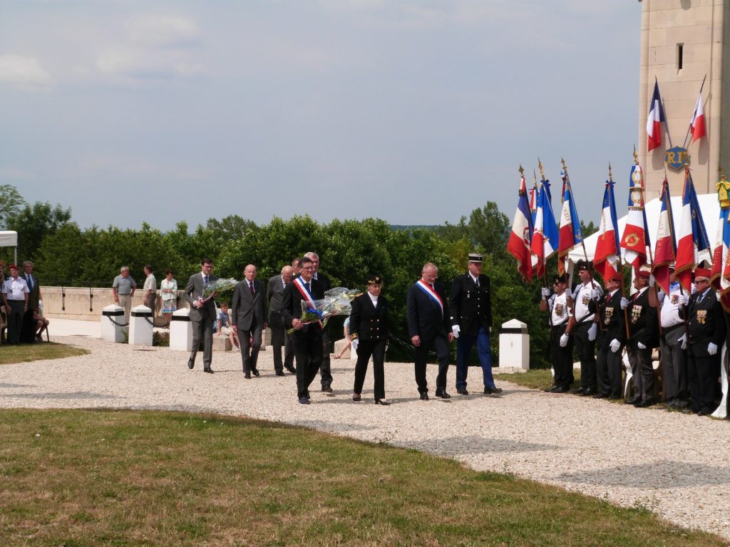 Dépôt de gerbe: 8 juillet 2018 Mémorial de Dormans