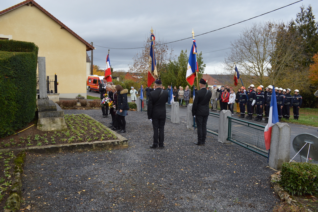 dépôt de gerbe à Soilly le 11 novembre 2018