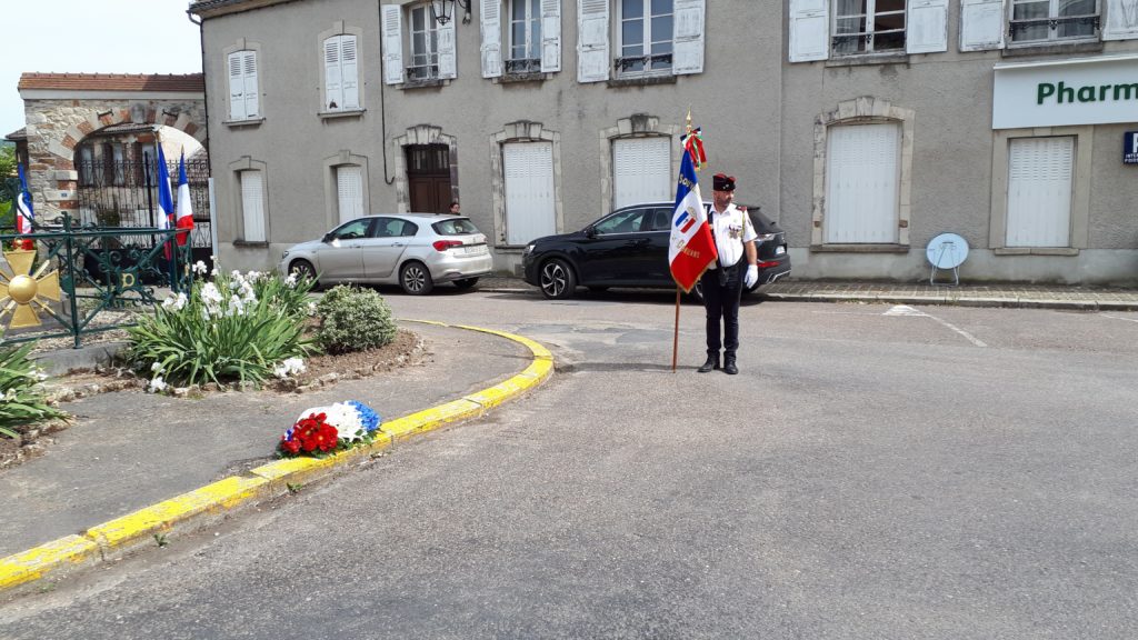 un seul porte drapeau autorisé